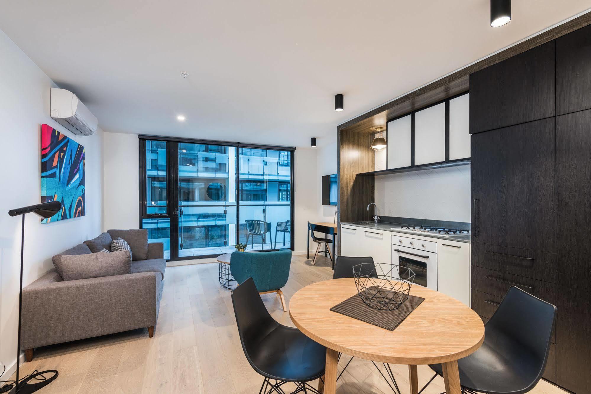 Playhouse Apartments Abbotsford เมลเบิร์น ภายนอก รูปภาพ