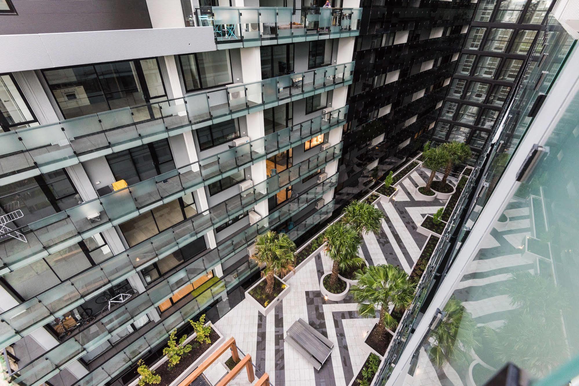Playhouse Apartments Abbotsford เมลเบิร์น ภายนอก รูปภาพ
