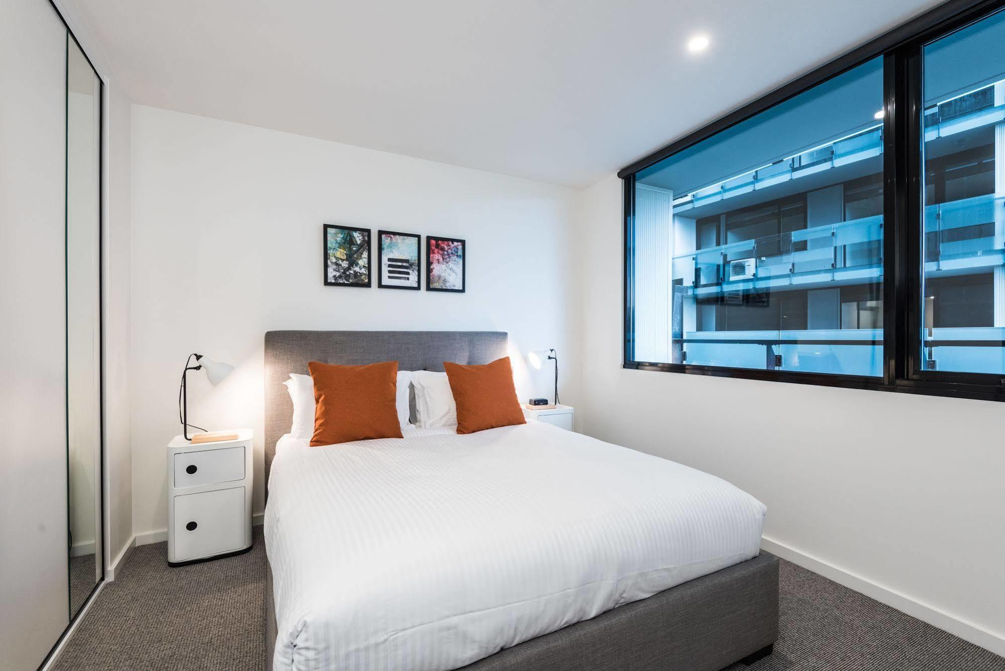 Playhouse Apartments Abbotsford เมลเบิร์น ภายนอก รูปภาพ