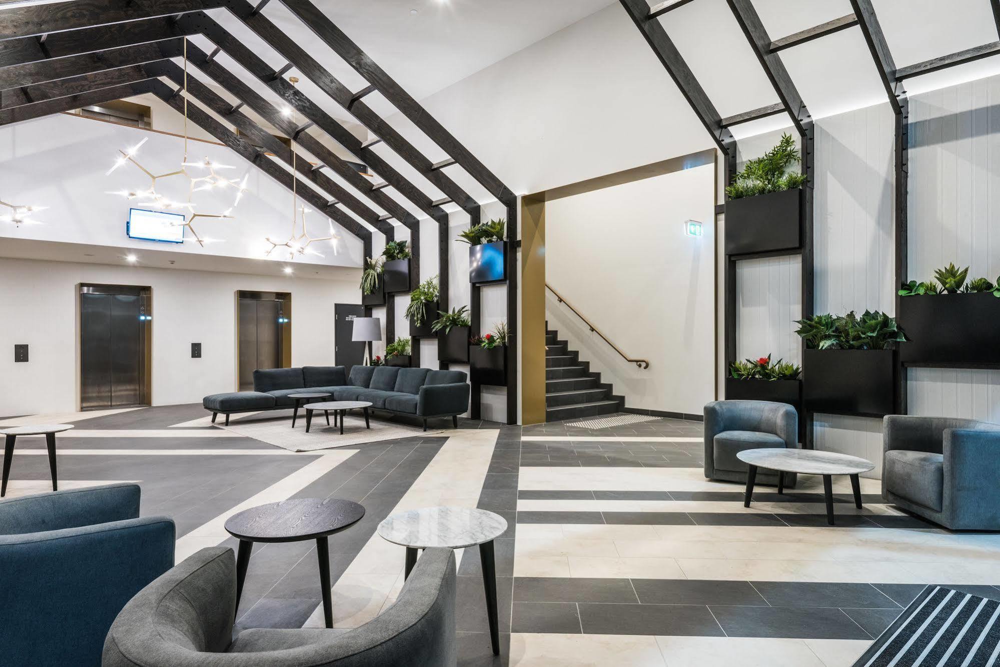 Playhouse Apartments Abbotsford เมลเบิร์น ภายนอก รูปภาพ